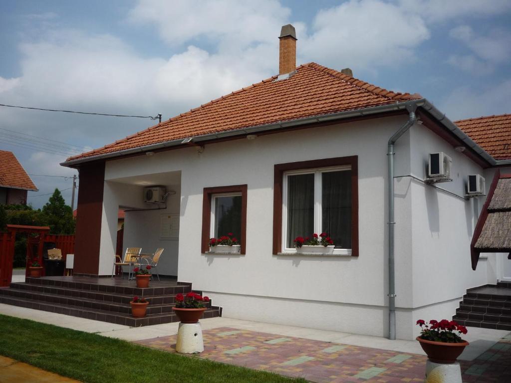 Morafeszek Vendeghaz Hotel Mórahalom Buitenkant foto
